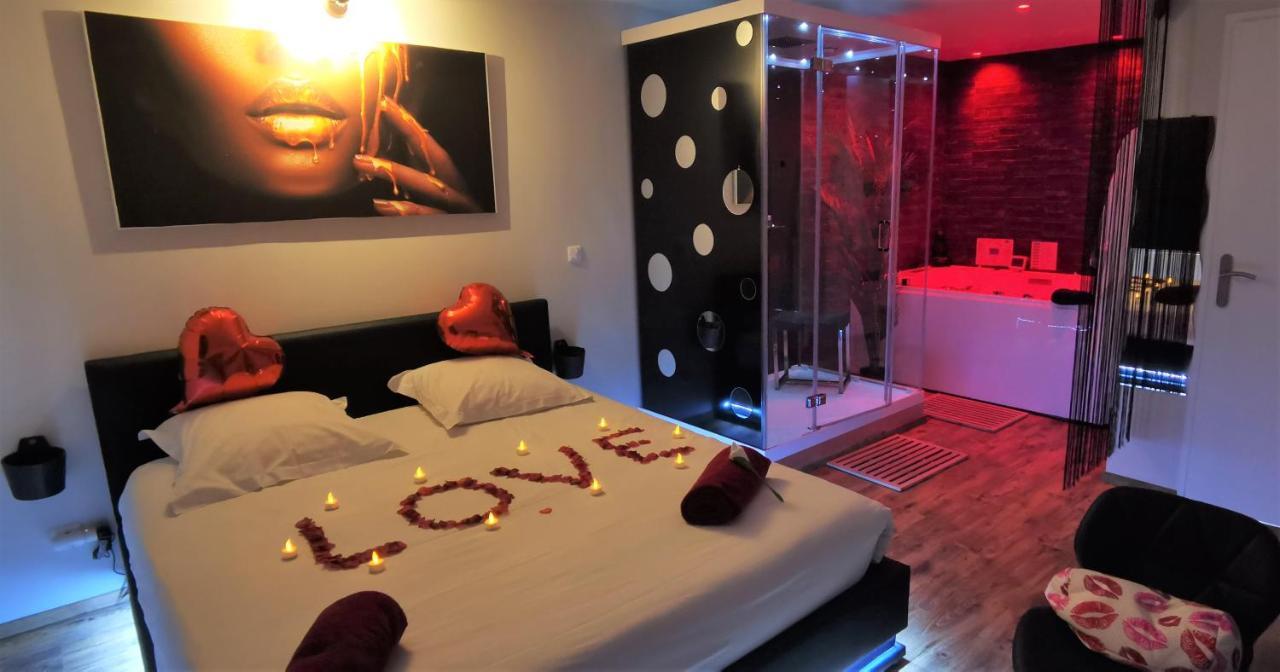 Spa Privatif Love Room, Le Hammam Et Bulles, Chez Nuits Chartraines Шартр Экстерьер фото